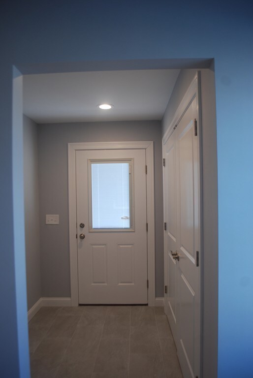 31 4th St, Medford, MA 02155 - photo 7