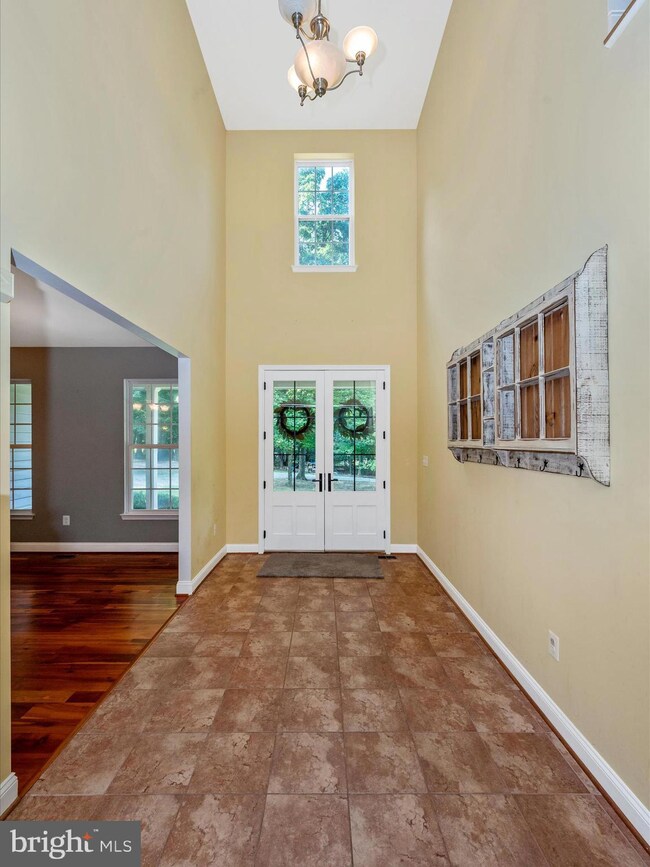 18624 Outpost Rd, Keedysville, MD 21756 - photo 2