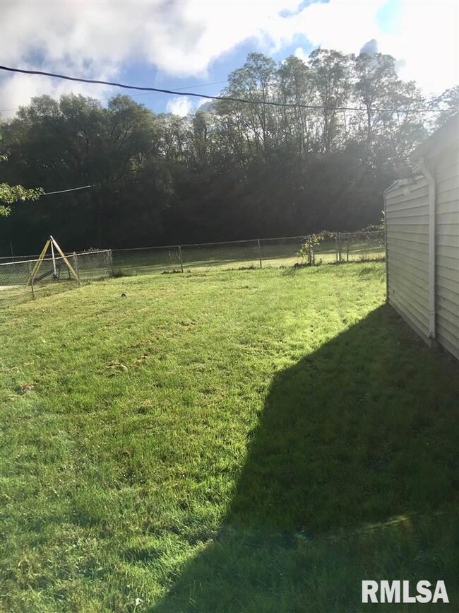 3424 Moorgate Dr, Springfield, IL 62703 - photo 3