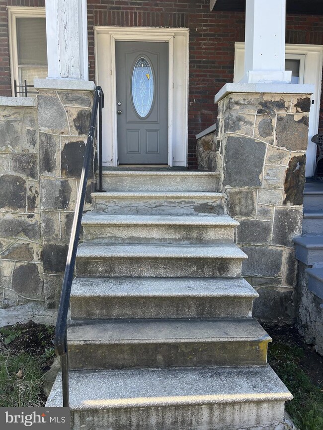 2317 Windsor Ave, Baltimore, MD 21216 - photo 4