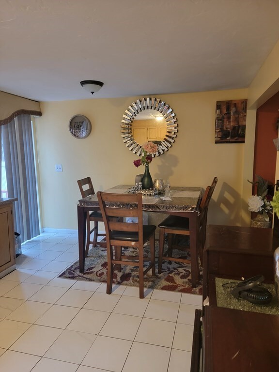 124B Brooks St, Worcester, MA 01606 - photo 4