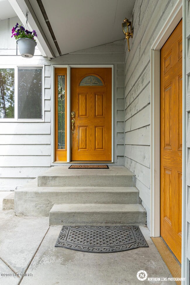 Exterior Entry