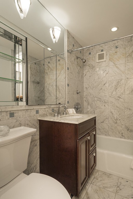 Harbor Towers unit 4B, Boston, MA 02110 - photo 6