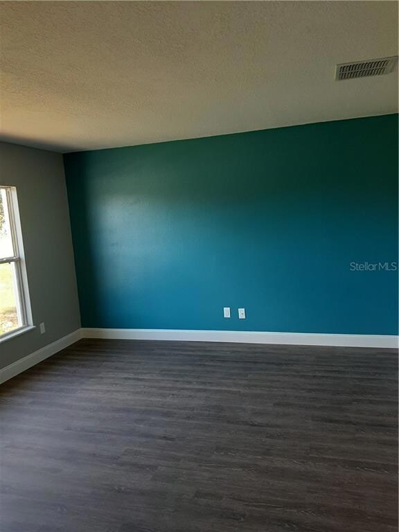 512 Hatchwood Dr, Haines City, FL 33844 - photo 6