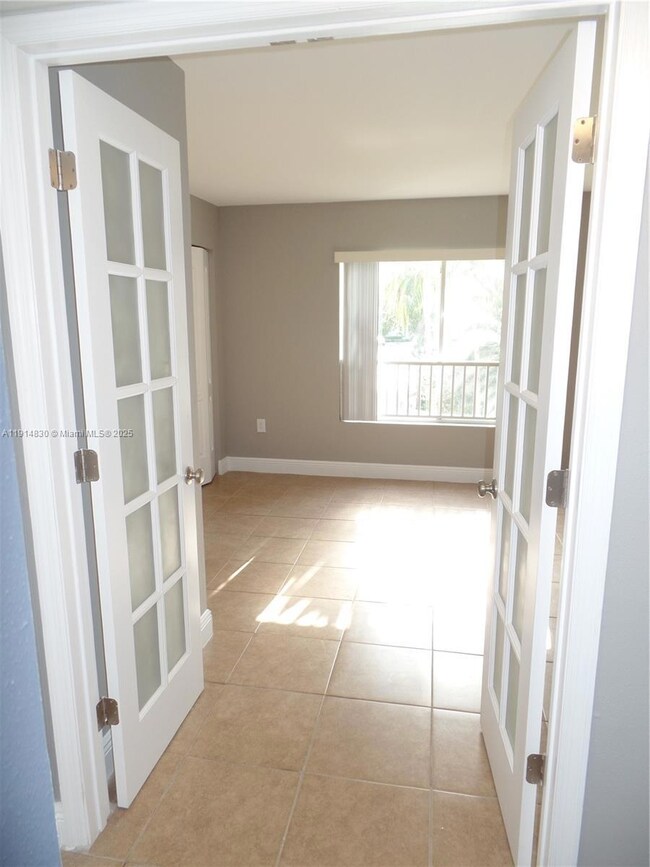 2405 NW 33rd St unit 1209, Oakland Park, FL 33309 - photo 6