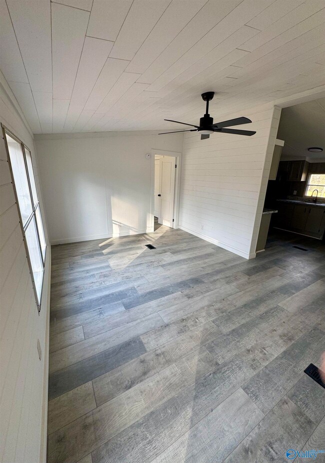 218 Tin Top Rd, Grant, AL 35747 - photo 6