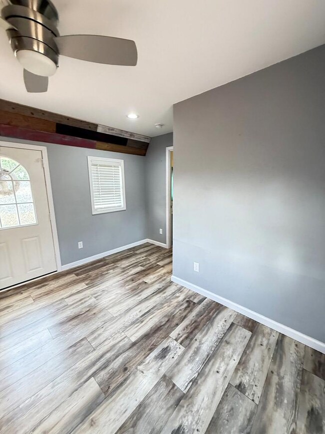 151 Rolling Hills Dr, Marion, VA 24354 - photo 6