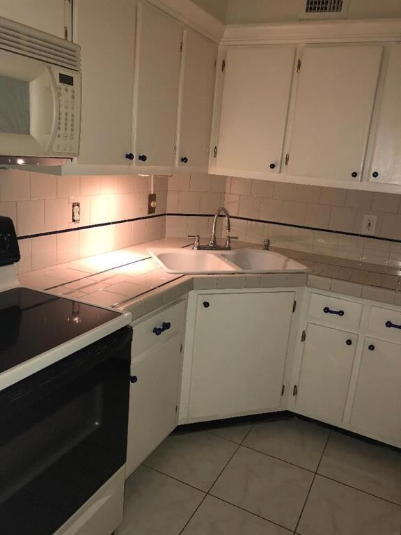 639 W Oakland Park Blvd unit 204D, Wilton Manors, FL 33311 - photo 4