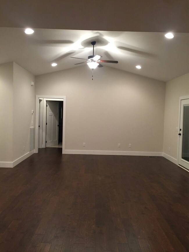 Vaulted ceiling great room