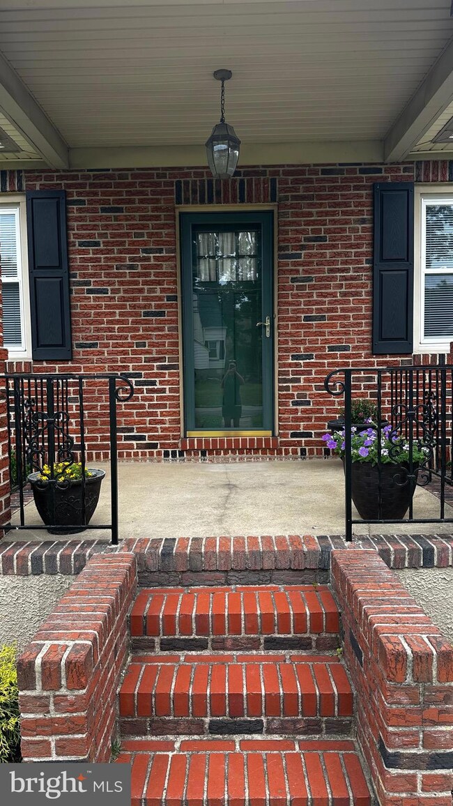 5116 King Ave, Rosedale, MD 21237 - photo 2