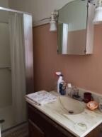 Main Level Bath