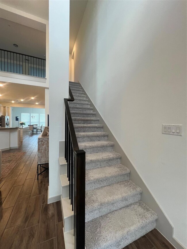 8878 Ice House Dr, North Richland Hills, TX 76180 - photo 4