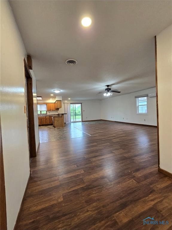 711 Circle Dr, Fostoria, OH 44830 - photo 7