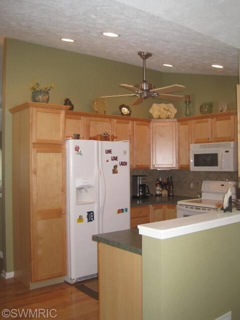 1237 Yuma Ridge Dr SW unit 189, Byron Center, MI 49315 - photo 4
