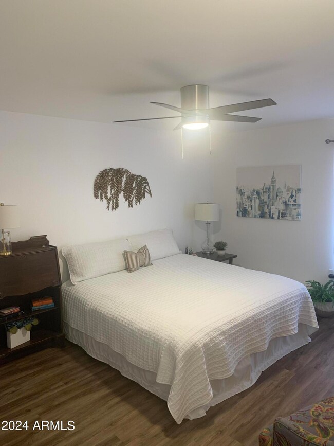 17408 N Boswell Blvd, Sun City, AZ 85373 - photo 7