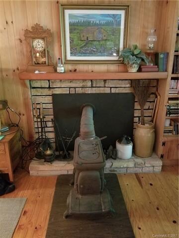 Living Room Stone Fireplace now has a working Wood