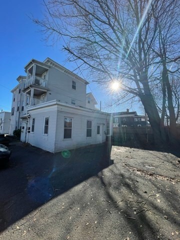 60 Bridge St unit 2, Salem, MA 01970 - photo 2