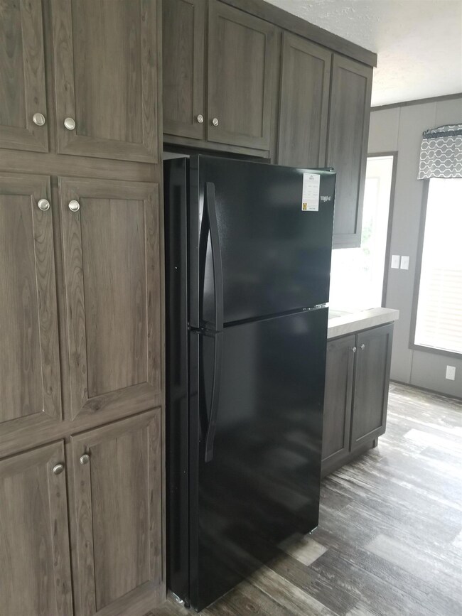 532 Pointe Ln, Lafayette, TN 37083 - photo 5