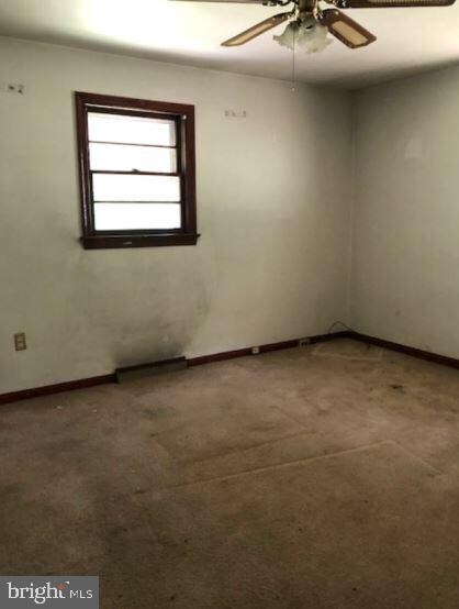 5080 Hawthorne Rd, La Plata, MD 20646 - photo 3