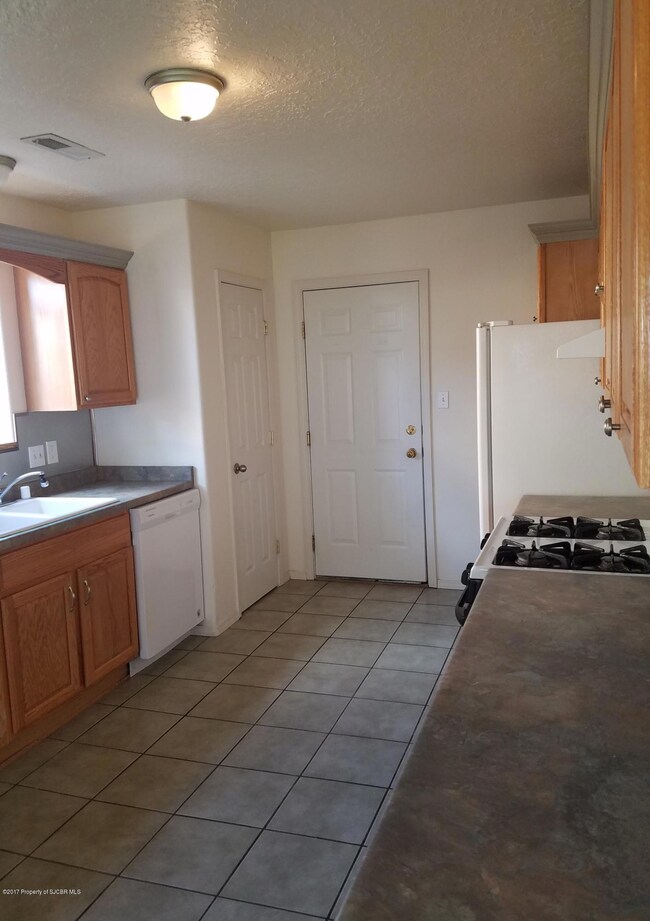 4960 Janice Place, Farmington, NM 87402 - photo 7