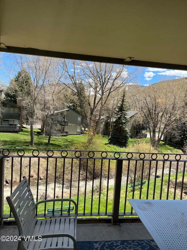 1312 deck overlooking creek