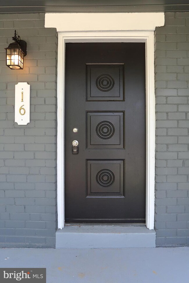 16 Fairway Dr, Malvern, PA 19355 - photo 5