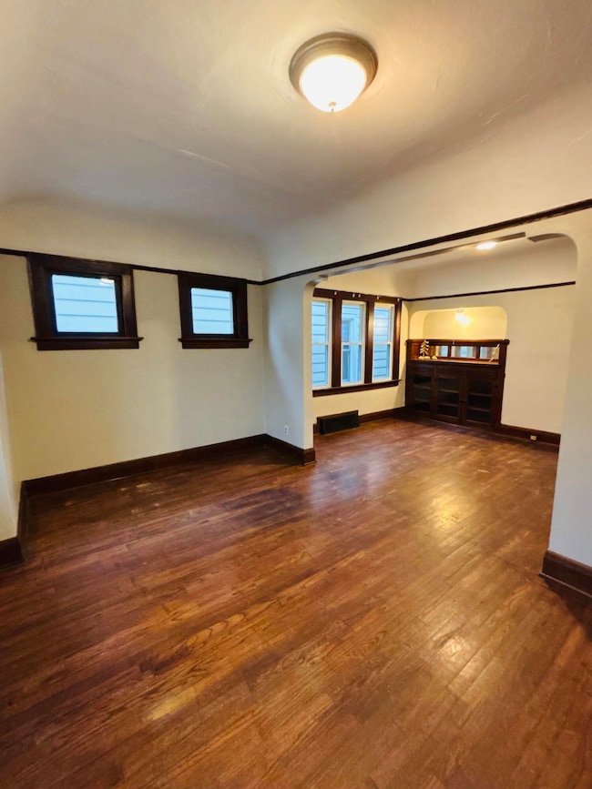 3157 N 15th St, Milwaukee, WI 53206 - photo 3