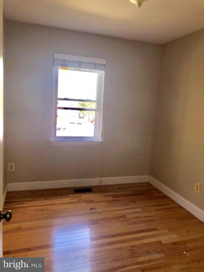 11420 Appledowre Way, Germantown, MD 20876 - photo 3