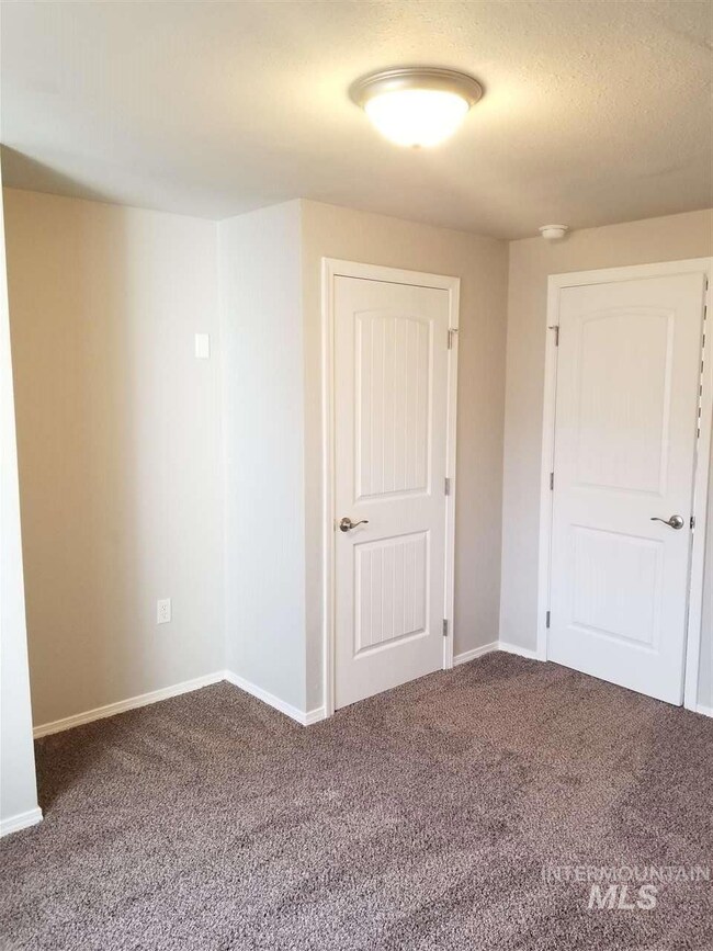 420 Garland St, Nampa, ID 83686 - photo 6