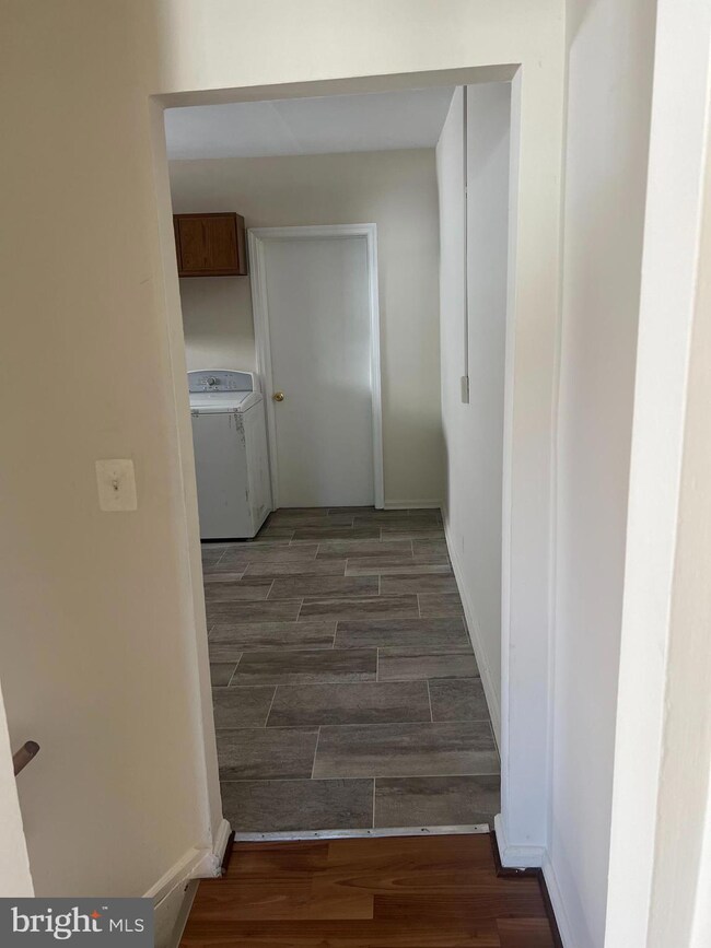 214 10th St unit A, Laurel, MD 20707 - photo 5