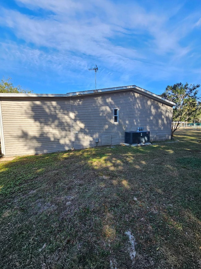 7575 U S 441 unit 14, Ocala, FL 34480 - photo 5
