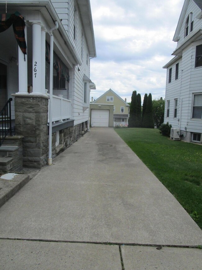 267 George Ave, Wilkes Barre, PA 18705 - photo 4