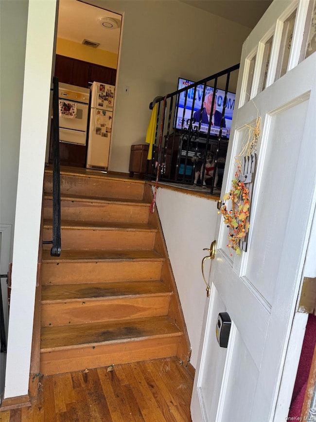 218 Colony St, West Hempstead, NY 11552 - photo 6