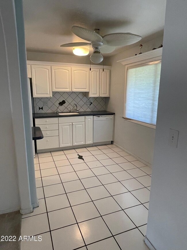 17882 N 99th Dr, Sun City, AZ 85373 - photo 7