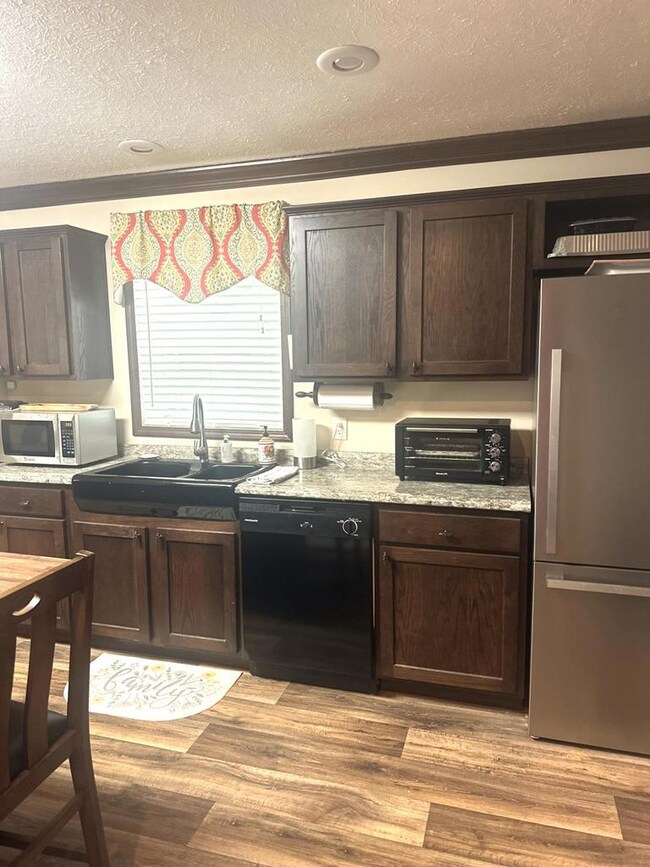 68 Hackberry Ln, Buchanan, TN 38222 - photo 7