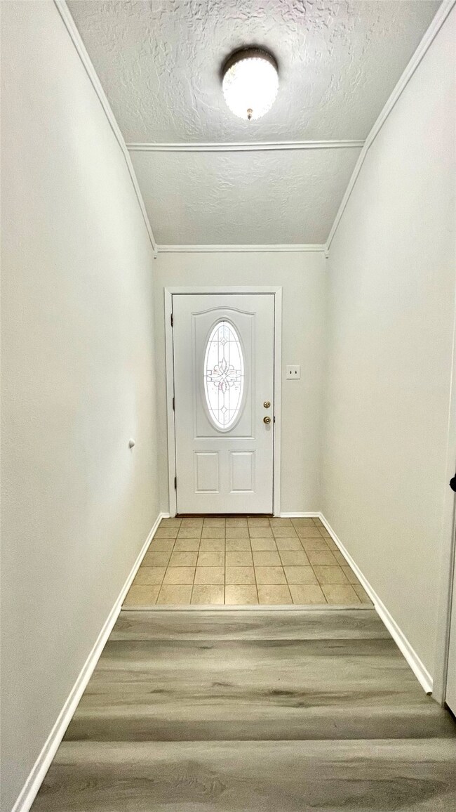 15335 Swan Creek Dr, Houston, TX 77095 - photo 3