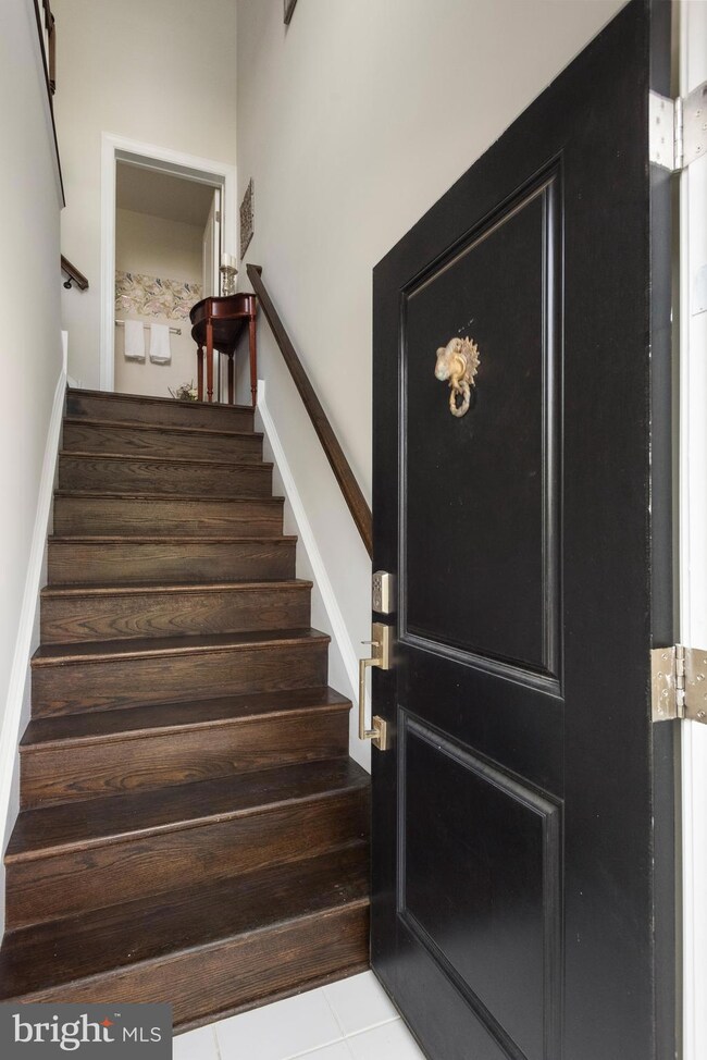 211 Corvus Cir unit 128, Media, PA 19063 - photo 6