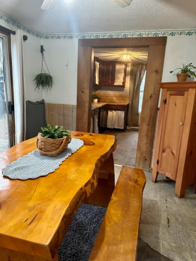 612 Whitefield Rd, Dalton, NH 03598 - photo 7