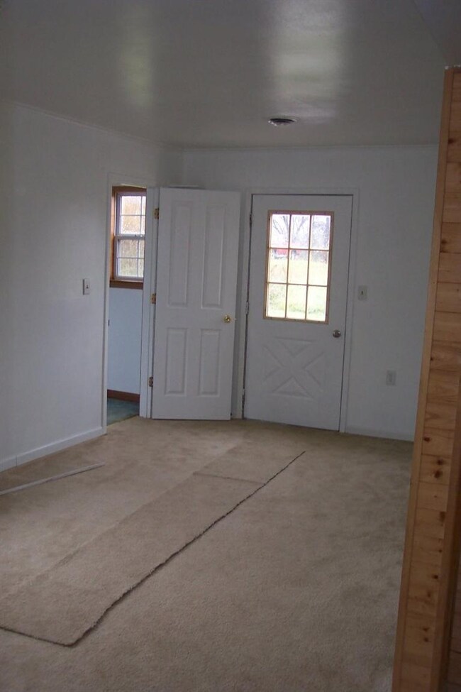 9939 Kreitzburg St, Dyer, IN 46311 - photo 4