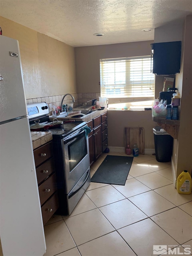 613 Monroe St, Winnemucca, NV 89445 - photo 6