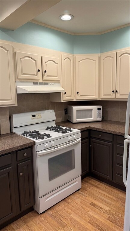 38 Fairview St unit 1, Roslindale, MA 02131 - photo 6