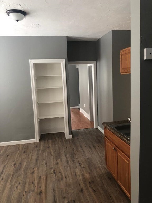 3 Hacker Ct unit 1, Worcester, MA 01603 - photo 6