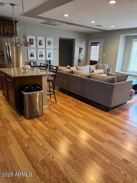 Kitchen and livingroom 2