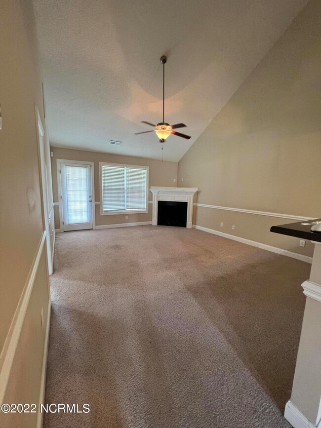 2304 Sadler Dr unit A, Winterville, NC 28590 - photo 3