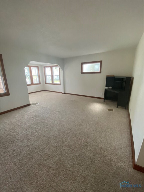 3811 Berkeley Dr, Toledo, OH 43612 - photo 6