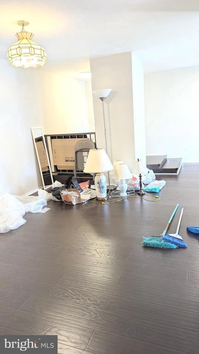 429 Christopher Ave unit 23, Gaithersburg, MD 20879 - photo 7