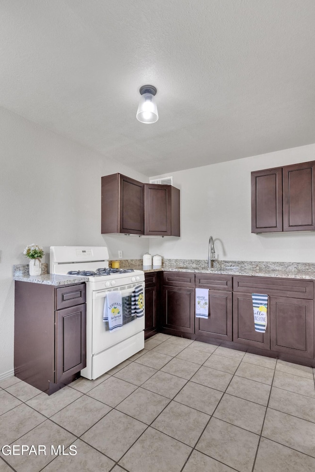 1114 Hawaii St, El Paso, TX 79915 - photo 4