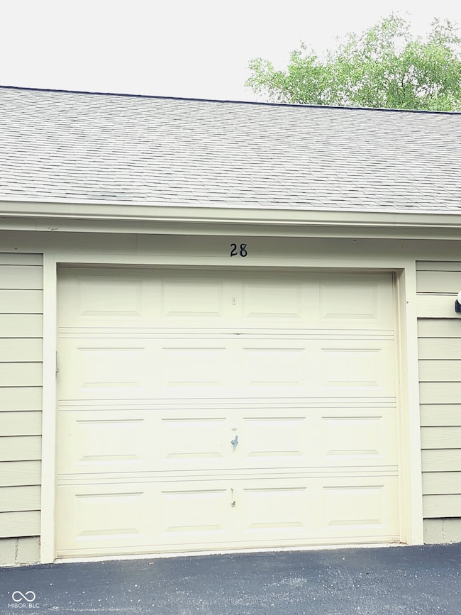 8720 Yardley Ct unit 205, Indianapolis, IN 46268 - photo 3