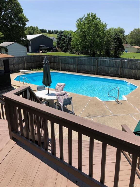 6736 Old Grange Rd, Slatington, PA 18080 - photo 6