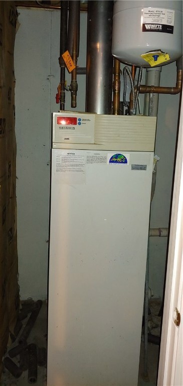 41 Mitchell St, Providence, RI 02907 - photo 5